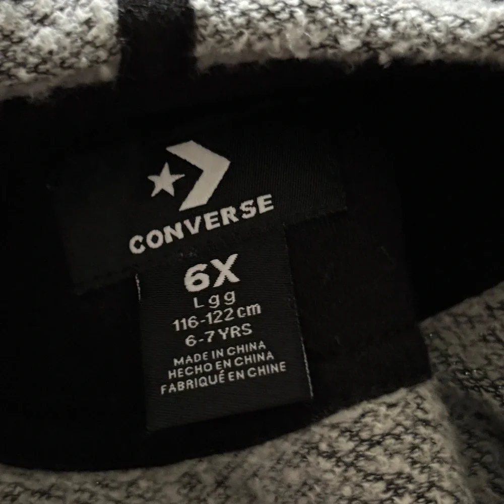 Converse All Star Kids Speckled Black Hoodie Sweatshirt Size 6X Graphic Logo